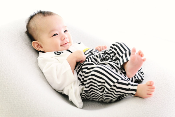 産着を着た男の子